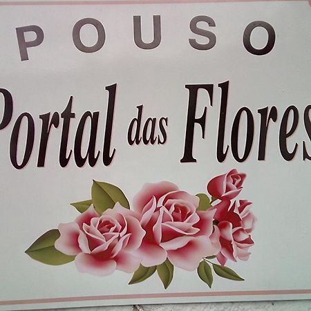 Pousada Portal Das Flores Parati Esterno foto